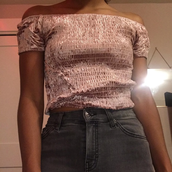 Off the shoulder top - Picture 2 of 4